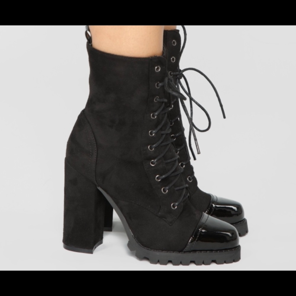 Fashion Nova “ Rock on Booties” Black